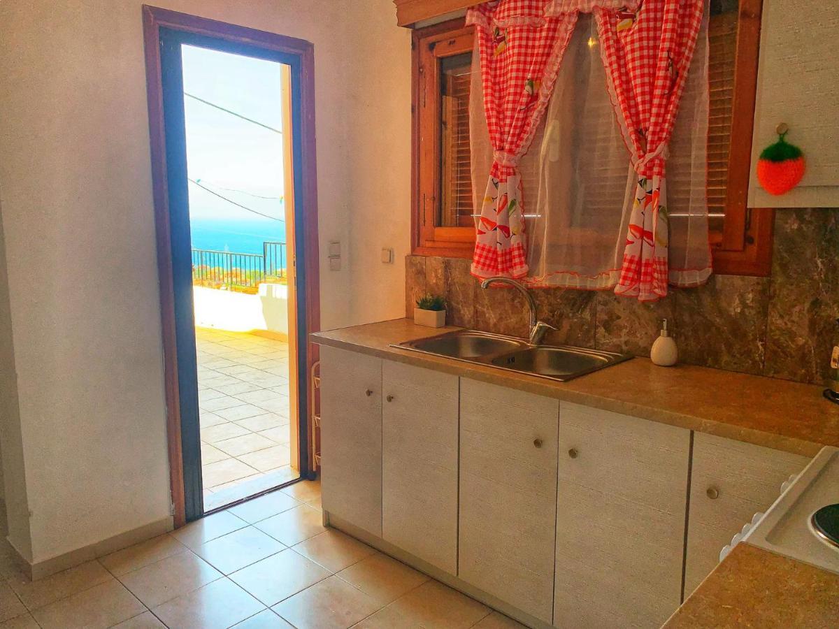 Holiday home House With Sea And Mountain View *